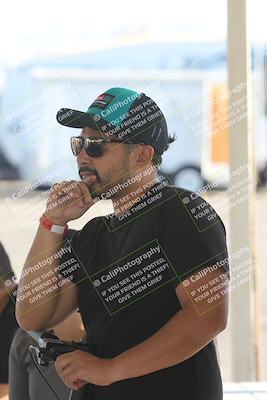 media/Oct-30-2025-Racers Edge (Thu) [[dabbdaf680]]/1-Around the Pits- Track Walk/